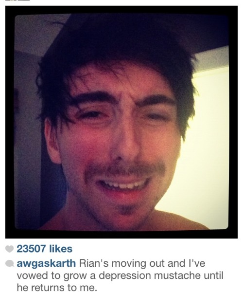 All Time Low Alex Gaskarth Crying