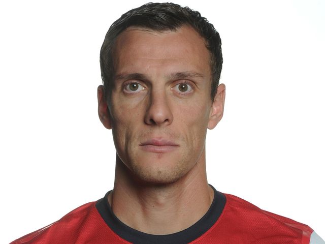 Squillaci Arsenal Wages